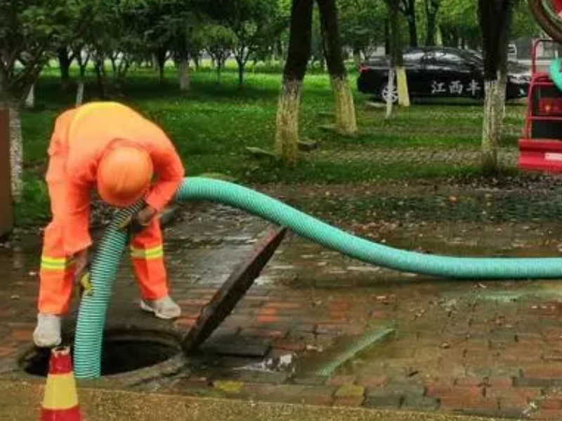 郑州回族管城区市政清淤，抽污水低价促销